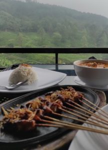 Resto & Café Puncak Asri Puncak Bogor